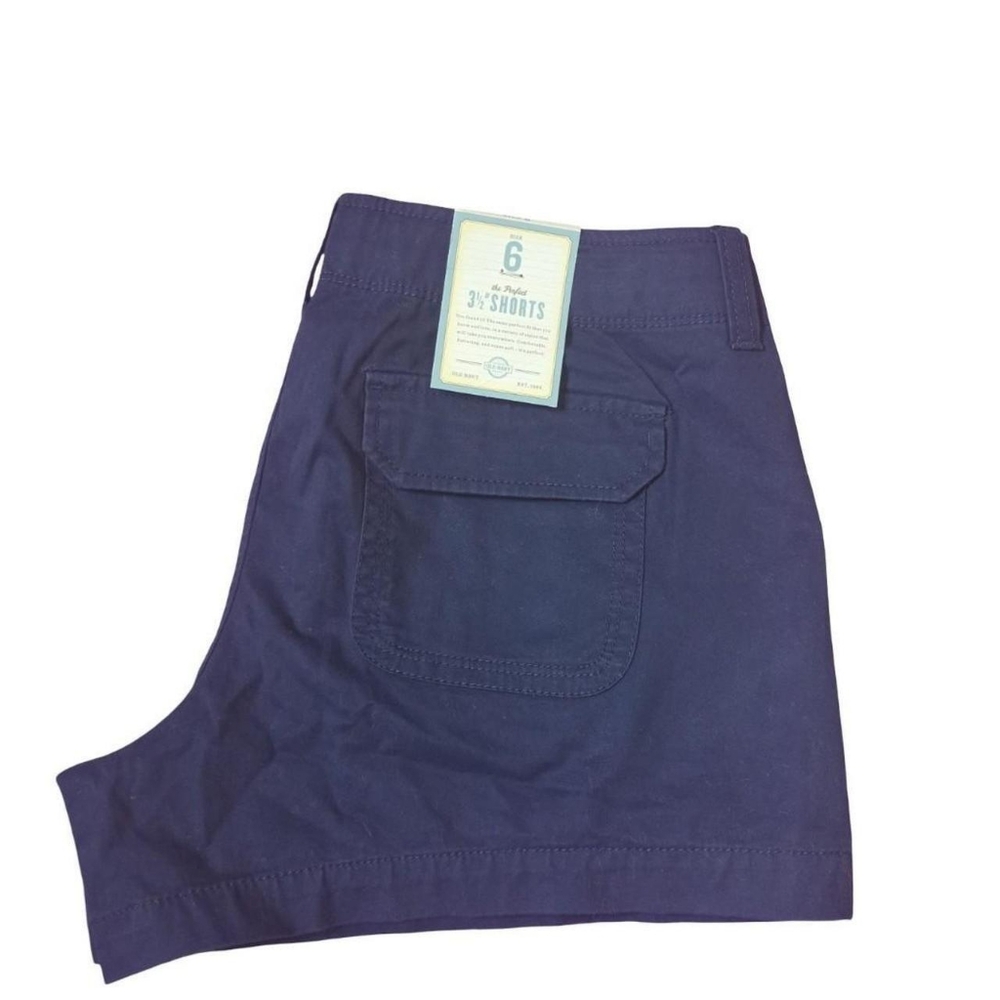NWT Old Navy 3.5 Chino Shorts